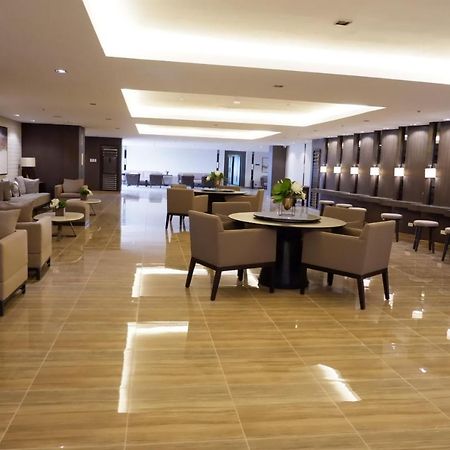 Homey 1 Bedroom Unit At Air Residences Makati City Ngoại thất bức ảnh