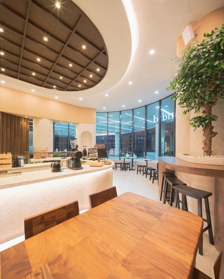 Homey 1 Bedroom Unit At Air Residences Makati City Ngoại thất bức ảnh